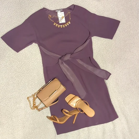 Lavender, Purple short-sleeved casual/formal, summer/fall wedding guest dress - Picture 4 of 11